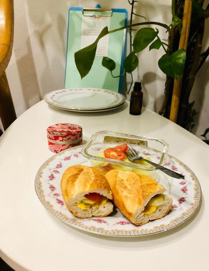 Simple & Cozy Hanoi Homestay Bagian luar foto